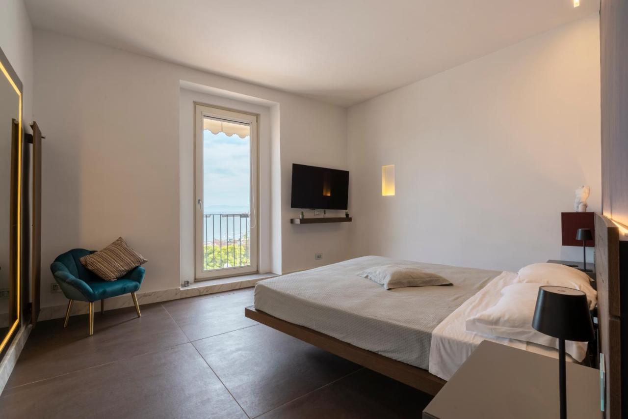 S. Antonio A Posillipo Apartment เนเปิลส์ ภายนอก รูปภาพ